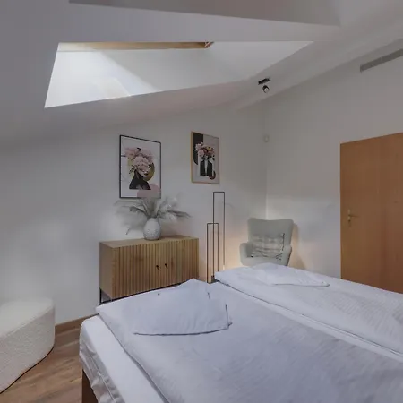 Aneri Old Town Apartman Pozsony